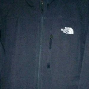 NORTH FACE BLACK JACKET  BLACK IN COLOR